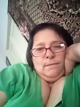 MilaCold5443 online show from 02/15/26, 10:14