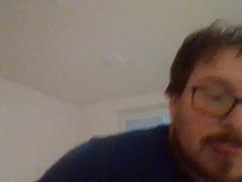 czechguy online show from 10/24/25, 04:03