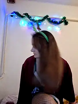 Nika aa online show from 12/15/25, 08:46