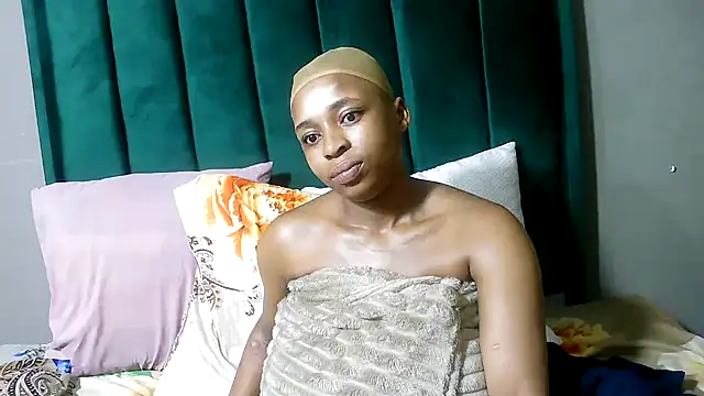 Snapshot of DeliciousBoobsx25 chatting on 11/11/25, 06:02 DeliciousBoobsx25 online show from 11/11/25, 06:02