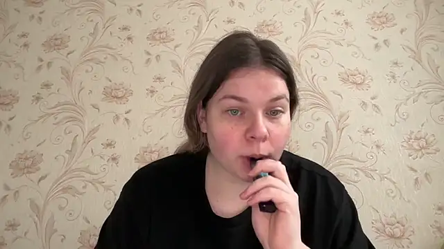 Crave Elise online show from 10/26/25, 06:19