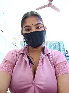 Hot radhaji online show from 03/06/26, 01:35