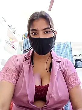 Hot radhaji online show from 03/21/26, 08:30