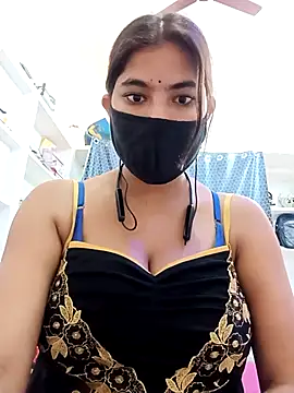 Hot radhaji online show from 03/24/26, 02:00