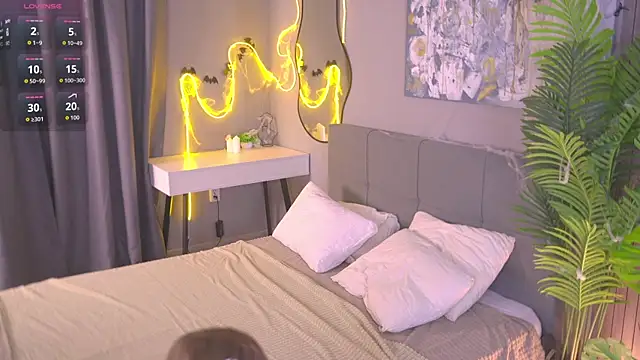 lorapalmerry online show from 11/01/25, 03:25