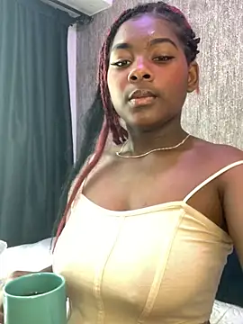 KarinaFlowers  online show from 12/02/25, 12:32