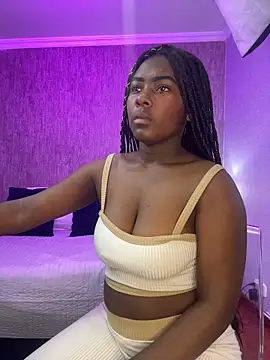 KarinaFlowers  online show from 05/11/26, 12:22