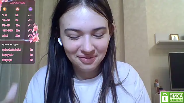 CeyaLier online show from 07/18/26, 10:57
