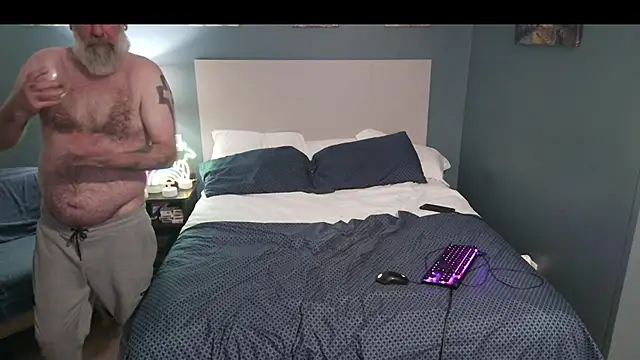 Snapshot of Fuck-Buddy-4U chatting on 11/29/25, 01:25 Fuck-Buddy-4U online show from 11/29/25, 01:25