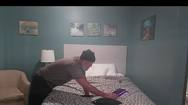 Fuck-Buddy-4U online show from 07/08/26, 11:42