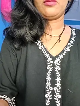 Snapshot of Janu-hasena chatting on 03/23/26, 05:06 Janu-hasena online show from 03/23/26, 05:06