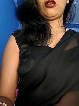 Snapshot of Janu-hasena chatting on 03/28/26, 03:39 Janu-hasena online show from 03/28/26, 03:39