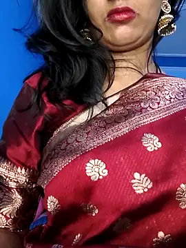 Snapshot of Janu-hasena chatting on 03/29/26, 06:41 Janu-hasena online show from 03/29/26, 06:41