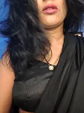 Snapshot of Janu-hasena chatting on 04/10/26, 09:36 Janu-hasena online show from 04/10/26, 09:36