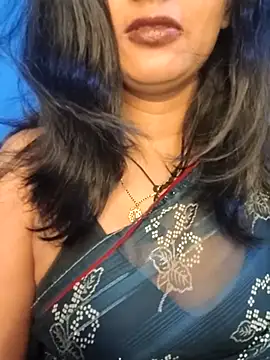 Snapshot of Janu-hasena chatting on 04/12/26, 05:07 Janu-hasena online show from 04/12/26, 05:07