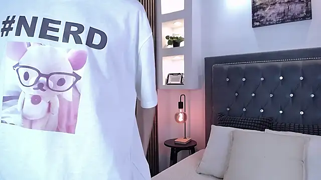 Emo Boy  online show from 03/26/26, 08:14