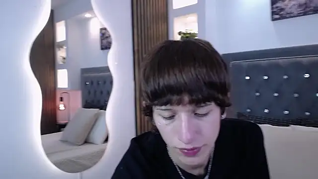 Emo Boy  online show from 04/09/26, 08:25