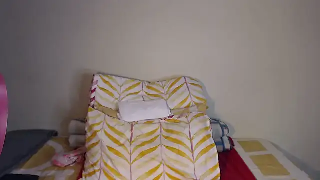 Tillah87 online show from 10/28/25, 03:14