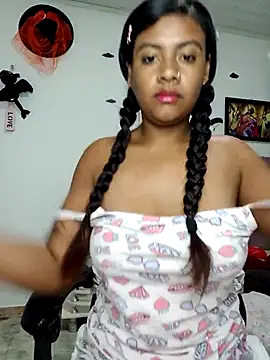 Snapshot of vannesitha25 chatting on 11/24/25, 12:16 vannesitha25 online show from 11/24/25, 12:16