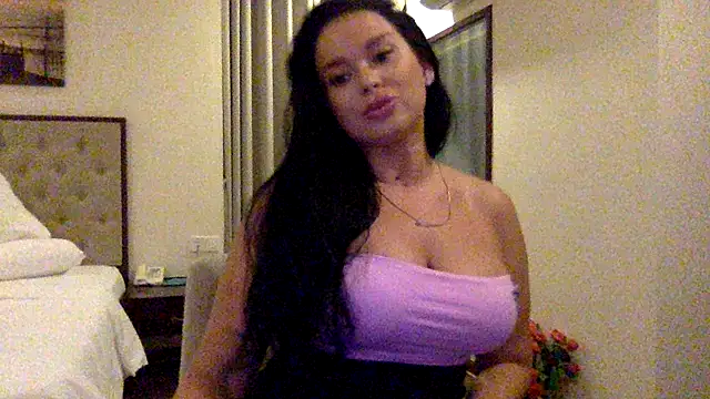 Fayronna online show from 02/13/26, 06:26