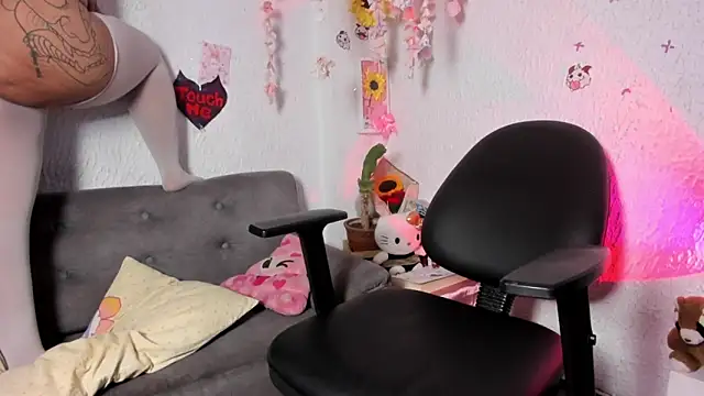 Emilycollei online show from 03/09/26, 02:04