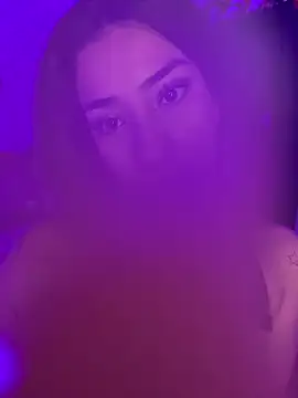 Kiim Owens online show from 11/23/25, 07:13