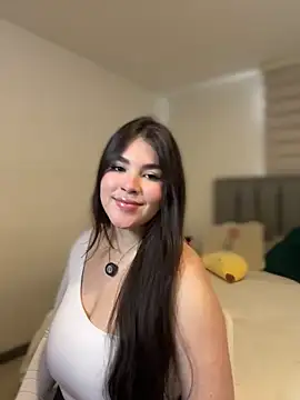 Isabella LaRue online show from 02/18/26, 08:49