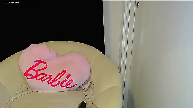 Horny beautyyy online show from 02/20/26, 03:45