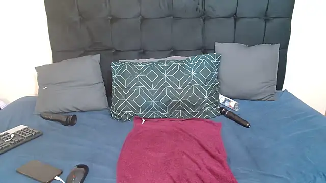 CaramelBootty online show from 01/16/26, 04:44