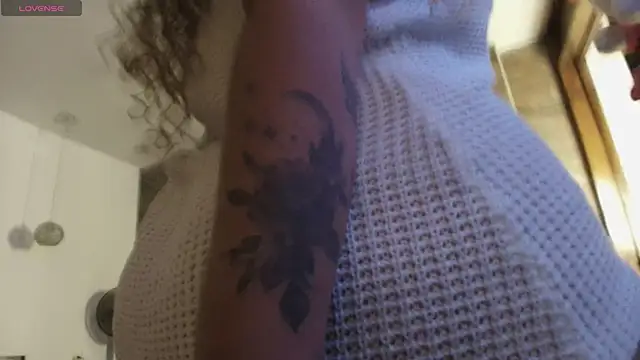 Rosee smith  online show from 05/30/26, 02:30