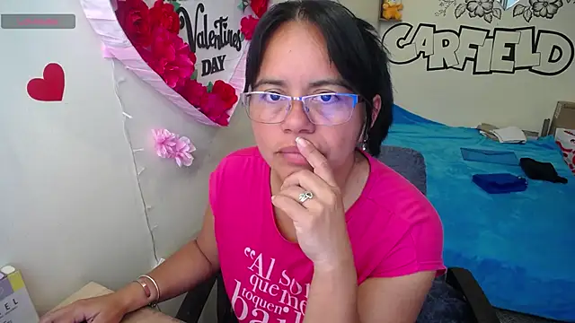 Miss  kendra  online show from 05/18/26, 01:17