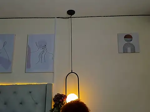 Snapshot of Chloe_Celeste chatting on 11/01/25, 02:13 Chloe Celeste online show from 11/01/25, 02:13