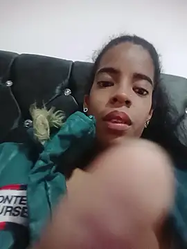 thianahorny online show from 11/22/25, 10:25