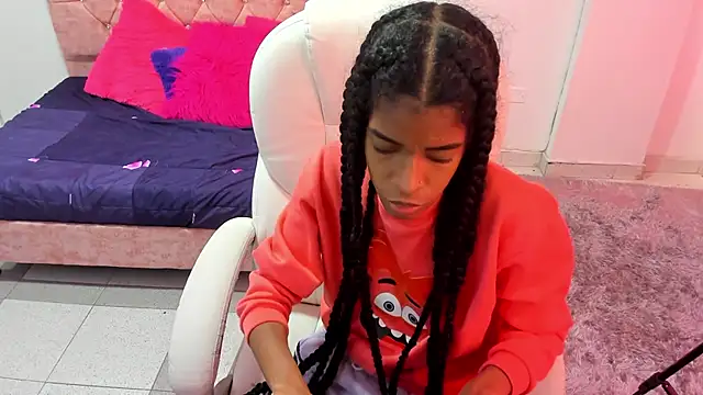 thianahorny online show from 11/25/25, 12:27