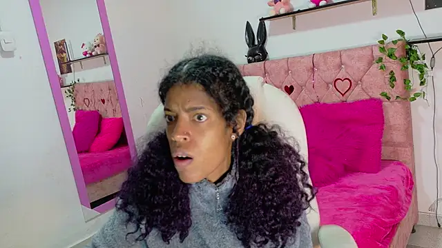 thianahorny online show from 03/24/26, 12:32