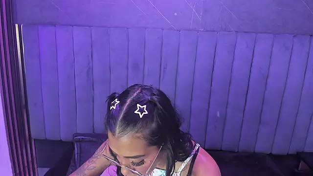 KarlaSlutSkinny   online show from 03/27/26, 08:52