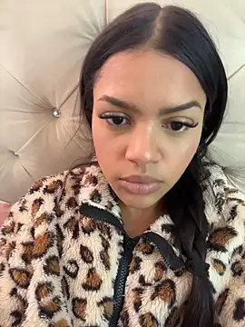 MeganHillss online show from 02/25/26, 07:01