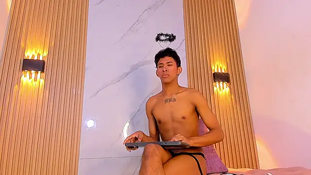 Ethan thouse online show from 11/07/25, 07:14