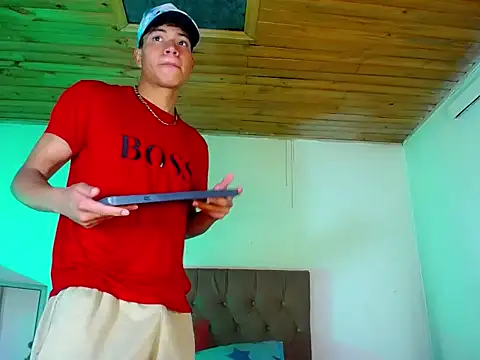 VeryHotGill online show from 10/12/25, 01:48