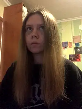 LunaVirelle online show from 11/08/25, 04:29