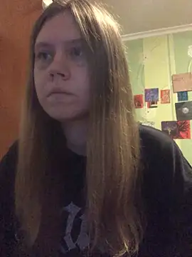 LunaVirelle online show from 11/10/25, 05:01