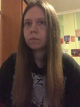 LunaVirelle online show from 04/15/26, 08:09