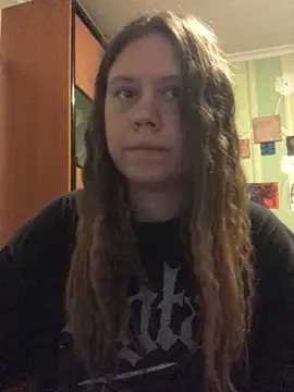LunaVirelle online show from 05/03/26, 05:30