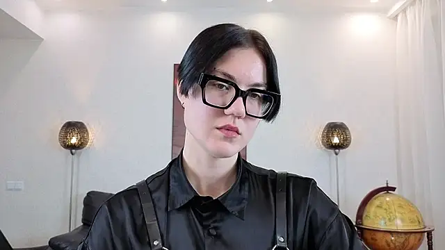 Marie Fitch online show from 03/10/26, 12:15