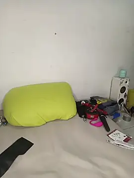 Lucy colee online show from 11/12/25, 04:51