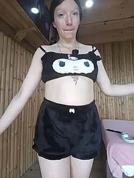 Lucy colee online show from 12/21/25, 04:14