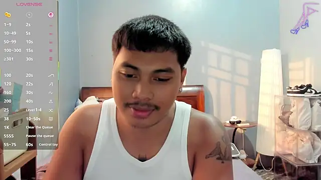 LuisitoJuancho55 online show from 04/13/26, 09:04