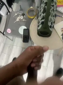 j ratid online show from 11/22/25, 09:03