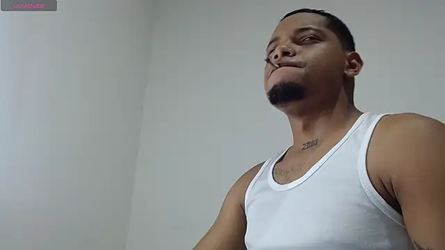 Snapshot of drako_monster chatting on 10/20/25, 06:52 drako monster online show from 10/20/25, 06:52