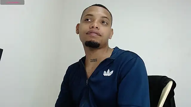 Snapshot of drako_monster chatting on 10/25/25, 11:29 drako monster online show from 10/25/25, 11:29